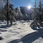 Berglinien Am Chiemsee I Exklusive Mit 3 Schlafzimmern, 2 Baedern Und Alpenblick Übersee