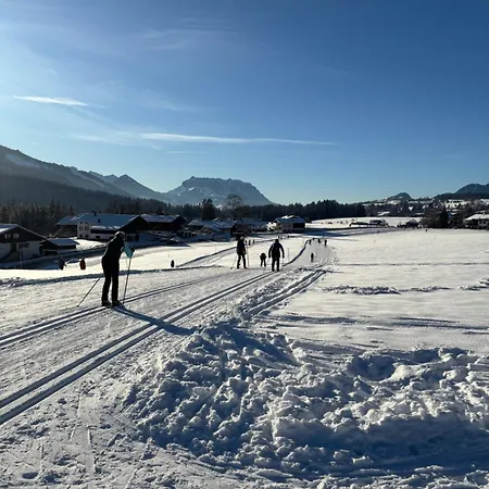 Berglinien Am Chiemsee I Exklusive Mit 3 Schlafzimmern, 2 Baedern Und Alpenblick Übersee