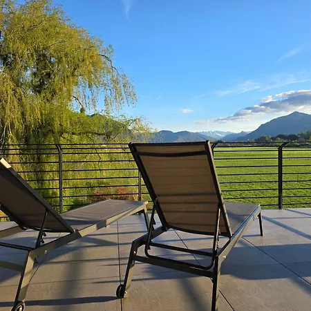 Berglinien Am Chiemsee I Exklusive Mit Bis Zu 3 Schlafzimmern 2 Baedern Und Alpenblick Apartment