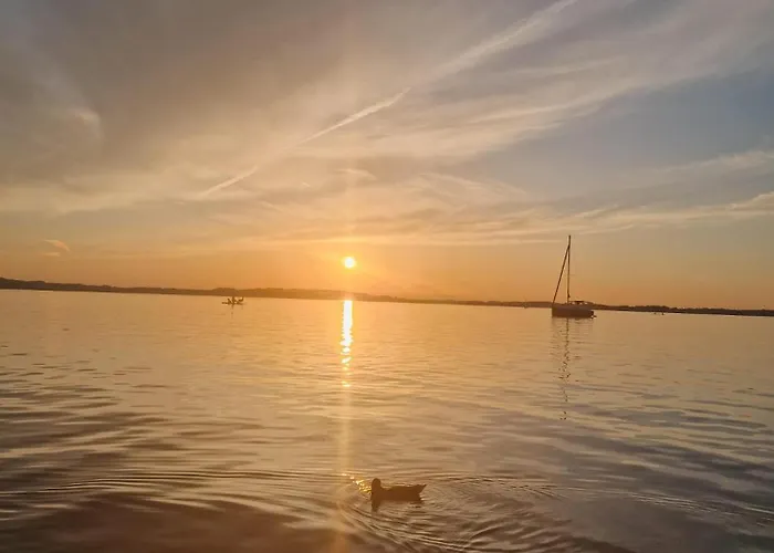 Berglinien Am Chiemsee I Exklusive Mit Bis Zu 3 Schlafzimmern 2 Baedern Und Alpenblick Apartamento Übersee