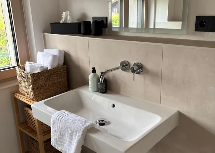 Berglinien Am Chiemsee I Exklusive Mit Bis Zu 3 Schlafzimmern 2 Baedern Und Alpenblick Appartement